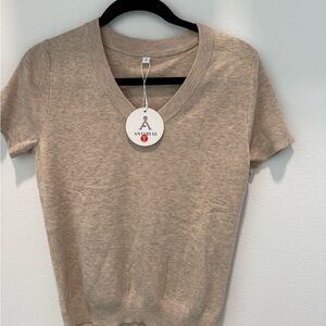 ANAPRESS Women's V-Neck Sweater - Tan